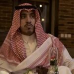 Abdullah Algafari Instagram – من اللي كذا يسوي مجنون ياعيال 😂🌚 @dokhei @aziz_al_shehri