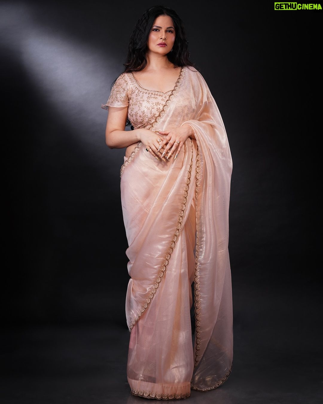Abha Paul Instagram - Saree: the timeless attire that whispers elegance and screams culture! πΊ πΈ @abhay_r_kirti π @yadav.himani π§π»ββοΈ @ayesha_das_dowerah #brand @kalkifashion #SareeSaga #WeaveWonder #DrapeDrama #SareeSophistication #SareeSensation #InstaTradition #SareeStatement #SareeDay