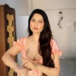 Abha Paul Instagram - The peachy 🍑