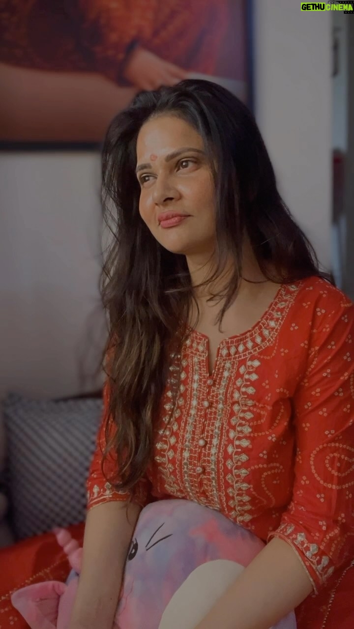 Abha Paul Instagram - ना में भी ढूंडली है खुशी 🥹