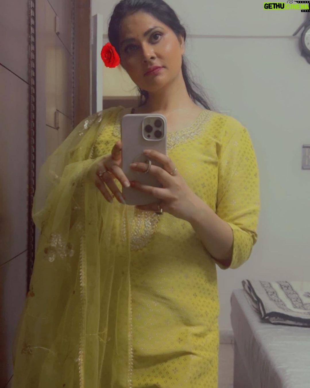 Abha Paul Instagram - About 12|11|23 🪔 Mumbai, Maharashtra