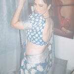 Abha Paul Instagram - “Saree, not sorry! Draped in elegance, wrapped in good vibes.” 😎 #SareeSwag #DrapedInElegance #FashionForward