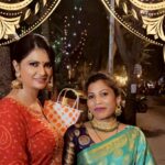 Abha Paul Instagram - "ज्योति, तुमहारी मुस्कान हमेशा बनी रहे, तुम्हारे जन्मदिन की ढेरों शुभकामनाएं!" 🎂🎉🎊🎁🎈 #HappyBirthdayJyoti #BirthdayGirl #CelebrationTime #FriendshipGoals #SpecialDay