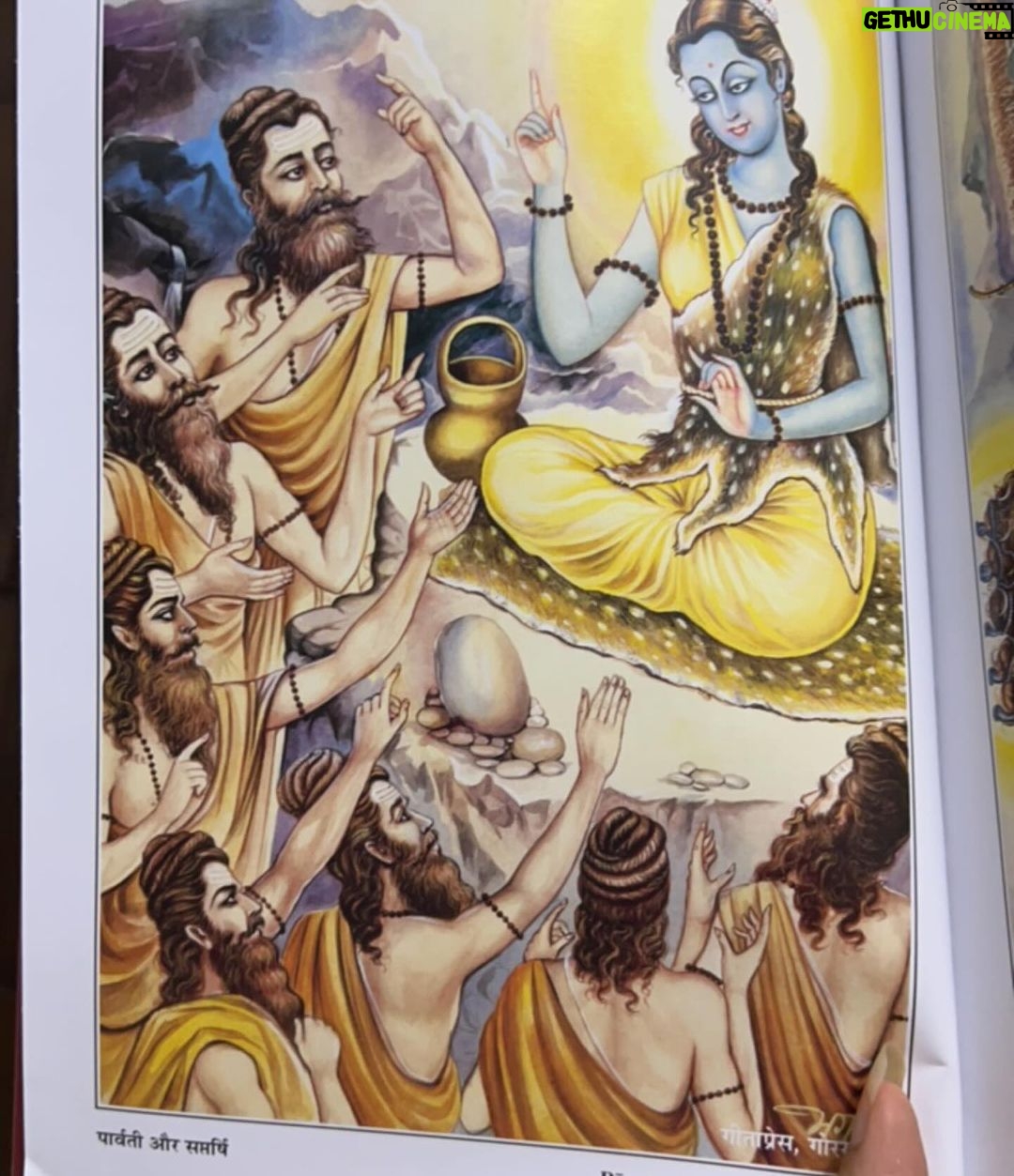 Abha Paul Instagram - 4 months journey ποΈππ»β₯οΈ βShiv, jinke naam se hi anant shakti ka ehsaas hota hai. Wo jo har paap ko bhasm kar dete hain, har dukh ko door kar dete hain. Wo hai adi, wo hai anth, wo hai Shiv. Unki kripa se hi sansaar chalta hai. Jai Shiv Shankar!β #shivpuran πΈπͺ·π