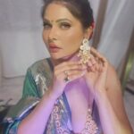 Abha Paul Instagram - meri साँसों में basa है tera ही एक नाम ♥️
