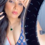 Abha Paul Instagram - इन आँखों की मस्ती ke मस्ताने hazaaron हैं 😍 ᴍᴜᴍʙᴀɪ
