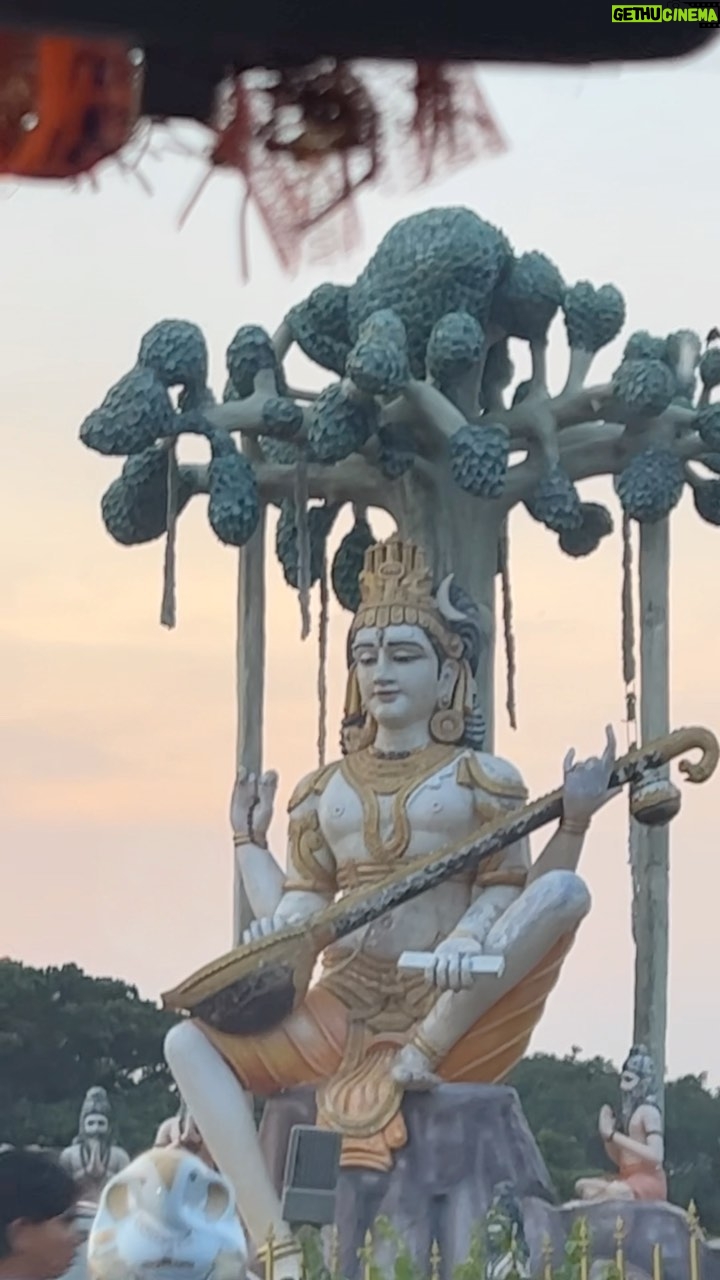 Abha Paul Instagram - About yesterday Darshan for #mallikarjuna #jyotirling π«Άπ»ππ» Srisailam Temple