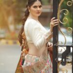 Abha Paul Instagram – When you support handmade products 
You are not just supporting a person, small business, family, our economy 
You are purchasing a small part of an artist heart ♥️ 

Do you also support? 

📸 @abhay_r_kirti 
💄 @ayesha_das_dowerah 
💃 @yadav.himani 
Managed by @teamaabhapaul 
Clothing.  @aabhapaulclothing
