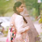Abha Paul Instagram – “Make it simple but significant”
Love this #reelsinstagram
📸 @abhay_r_kirti
💄 @ayesha_das_dowerah
💃 @yadav.himani
Managed by @teamaabhapaul
#clothingbrand @aabhapaulclothing