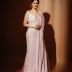 Abha Paul Instagram - Think pink and slay all day – this gown is my Fashion Nova fairy tale. ✨👑 #photographer @abhay_r_kirti #hairandmakeup @ayesha_das_dowerah #designer @yadav.himani #coordinate @teamaabhapaul #brand @aabhapaulclothing