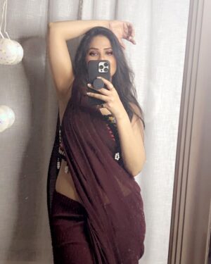 Abha Paul Instagram - Sunday smile 😊 
#sunday 
#sundayfunday