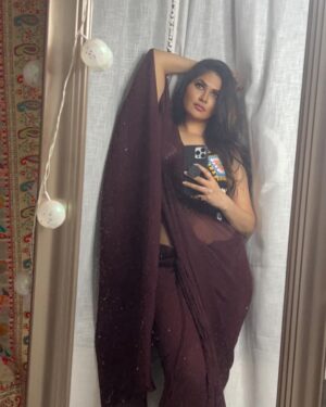 Abha Paul Instagram - Sunday smile 😊 
#sunday 
#sundayfunday