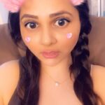 Abha Paul Instagram - Bolo kesi lag rahi hun 😉