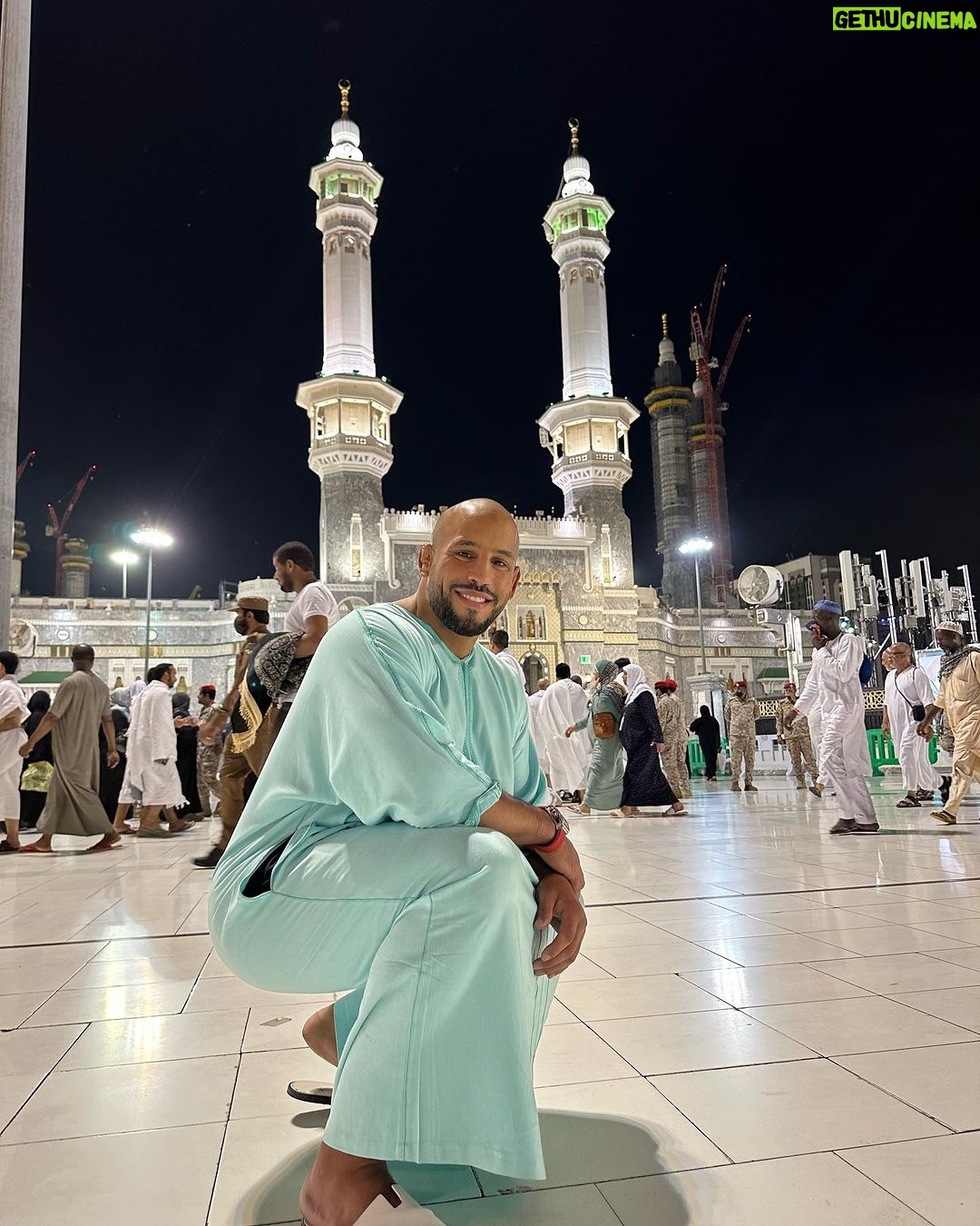 Abu Azaitar Instagram - I wish you all a nice weekend 😁🩵🤲🏼جمعة طيبة#بسم_الله_توكلت_على_الله_ولا_حول_ولا_قوة_الا_بالله