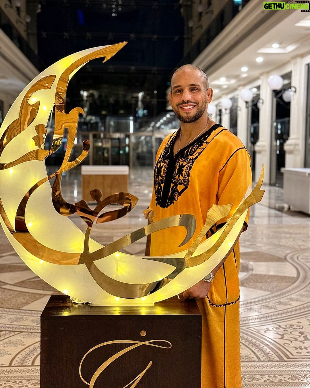Abu Azaitar Instagram - أتاكم رمضان فيا داعي الخير أقبل ويا داعي الشر أدبِر ….اللهم اهله علينا بالأمن والايمان والسلامةً والاسلام واعنا على الصيام والقيام وصالح الأعمال . 🌙RAMADAN MUBARAK ❤️💯 Masjid Al Haram Makkah - مسجد الحرام مكه المكرمه