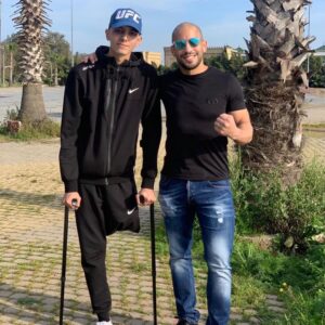 Abu Azaitar Instagram - إنا ‏لله وإنا إليه راجعون رحمك الله أخي العزيز عمر 😢❤️🤲🏼 R.I.P @omar_atemni_