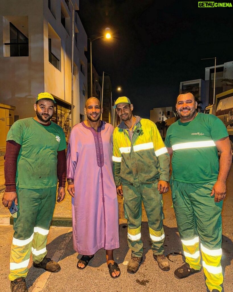 Abu Azaitar Instagram - Respect ❤️🤲🏼 كل الاحترام والتقدير لهؤلاء الرجال الذين يشقون و يكدون من أجلنا Rabat الرباط