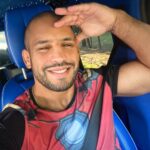 Abu Azaitar Instagram - 😁💙