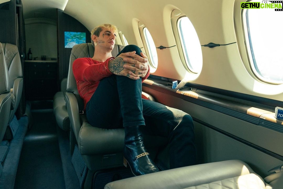 Achille Lauro Instagram - A un passo da Dio Milan, Italy