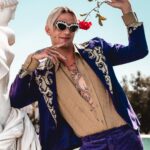Achille Lauro Instagram - “Mille” N1 in classifica Fimi e disco d’oro in 1 settimana 🦄🏊‍♀️🍸🏓🛼🤿⚽️🏄‍♀️
