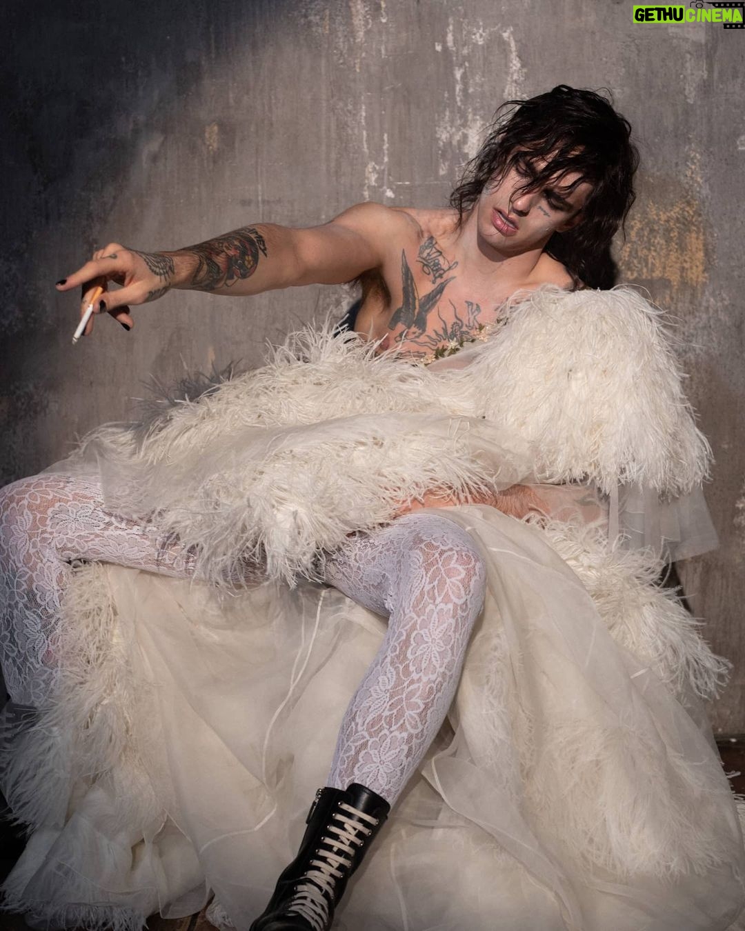 Achille Lauro Instagram - PRENDITI GIOCO DI ME