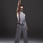 Achille Lauro Instagram - • Creative Director: @directedbyachillelauro Sono il Rock 'N Roll. Trasgressione che entra nelle case di mezza America. Esplicito invito a lasciarsi andare. Una vecchia chiesa indignata per il credo dell'irriverenza. Nuovo tempio notturno del giovane e del proibito. È tempo di gioco. Demonio, divinità, Jukebox tappezzati di chiodi. Unione rituale con gli altri In un solo corpo danzante. Carne che chiede carne. Uragano nei desideri sessuali, Scossa nel perbenismo familiare, Promessa di piacere. Il sacro vincolo del godimento. Godere è un obbligo. Dio benedica chi gode. I am Rock ‘n' Roll. Transgressions entering houses all over America. An explicit appeal to let yourself go. An old church indignant over the irreverent beliefs. A new night temple of youth and the forbidden. It's time to play. Demon, divinity, Nail covered Juke Box. Ritualised union with others In a single, dancing body. Meat asking for meat. Hurricane of sexual desires, Family respectability shocked. The promise of pleasure The sacred bond of pleasures. Pleasure is a duty. God blesses those who take pleasure. Tributo a Mina, donna dal vero animo Rock 'N Roll, e all'iconica cover dell'album Rane Supreme del 1987. Costume Design: @alessandro_michele @gucci Co-creative Director: Nicolò Cerioni Fotografia: @LeandroEmede @guccibeauty