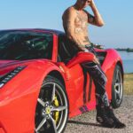Achille Lauro Instagram - Ho cambiato macchina ma ho la stessa fame di quando in una macchina ci dormivo