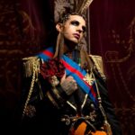 Achille Lauro Instagram - Un giorno un ragazzo mi chiese "Cos'è il punk?" io diedi un calcio a un bidone e dissi "Questo" E allora lui fece la stessa cosa e mi chiese “Questo è punk?" e io risposi "No, questa è solo imitazione“ — Billie Joe Armstrong