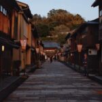 Achille Lauro Instagram - Cresciuto da pregiudicati. Convissuto con gli emarginati. La guerra piace solo a chi non la conosce. Non essere cattivo. Tokyo, Japan
