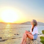 Adaa Khan Instagram - Sun, Sea and serenity… it can’t get better than this! 🌅 . . #throwback #Sunset #InstaGood #IGgram #sun #seaside #mykonos #vacaytime #vacationtime #travel #adaakhan #adaaventure #greece🇬🇷
