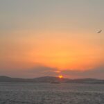 Adaa Khan Instagram - Sun, Sea and serenity… it can’t get better than this! 🌅 . . #throwback #Sunset #InstaGood #IGgram #sun #seaside #mykonos #vacaytime #vacationtime #travel #adaakhan #adaaventure #greece🇬🇷