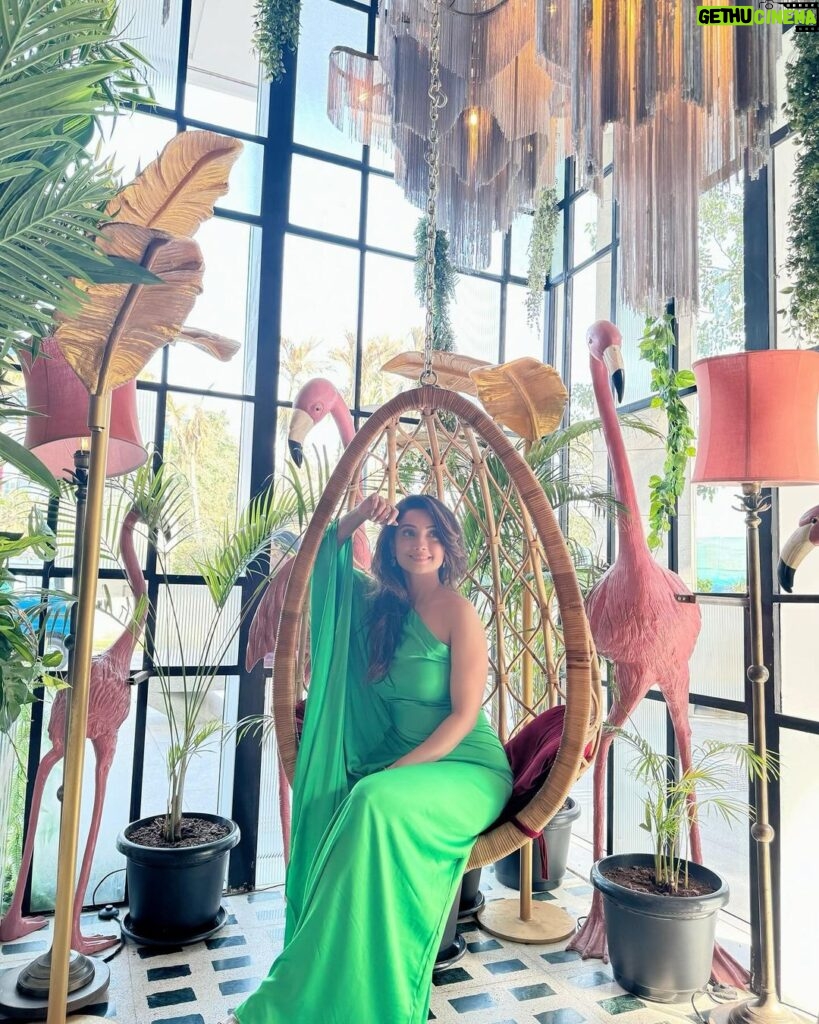 Adaa Khan Instagram - Embracing my inner Flamingo 🦩 . . 👗- @kina.label 🤝- @vblitzcommunications #InstaGood #IGgram #instavibes #goodvibes #vacationtime #travel #adaakhan