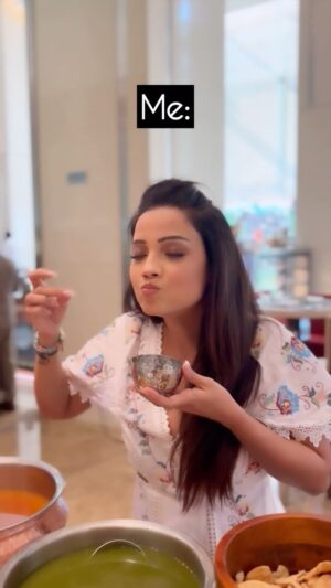 Adaa Khan Instagram - Panipuri >> 
😍❤️
.
.
.
#comedy #comedyreels #feelkaroreelkaro #reelsinsta #foodlover #foodgasm #panipuri #chatlover #adaakhan