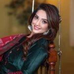 Adaa Khan Instagram - Ramadan Kareem 🤲🏻🌙✨ . . #ramadan #blessed #goodvibes #adaakhan