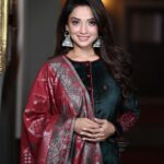 Adaa Khan Instagram - Ramadan Kareem 🤲🏻🌙✨ . . #ramadan #blessed #goodvibes #adaakhan
