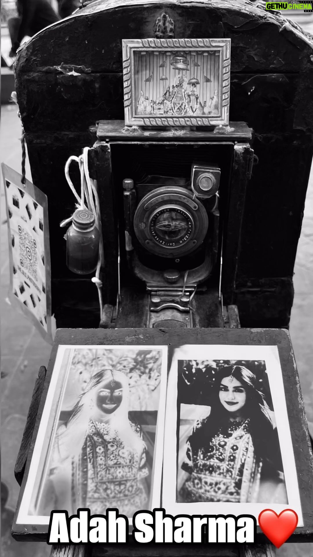 Adah Sharma Instagram - “Stepping back in time with a (200-Year-Old Vintage Box Camera) to capture the timeless beauty of Bollywood actress @adah_ki_adah . 18th Century Vintage Wooden Box Camera By - Mr. Chand • #adahsharma #adah_ki_adah #the_old_photography #thekeralastory #vintagephotography #jaipur #livephotography