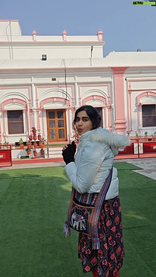 Adah Sharma Instagram - Why do Indian squirrels have stripes on their back ?🐿️ Location : Harihar Ashram, Haridwar Haridwar Uttrakhand