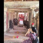 Adah Sharma Instagram - #Bastar movie की शूट से पहले हम दंतेश्वरी माता का आशीर्वाद लेने गए 🔥🙏☀️🫀 Maa Danteshwari Temple, Jagdalpur Bastar, C.G