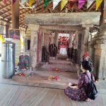 Adah Sharma Instagram - #Bastar movie की शूट से पहले हम दंतेश्वरी माता का आशीर्वाद लेने गए 🔥🙏☀️🫀 Maa Danteshwari Temple, Jagdalpur Bastar, C.G