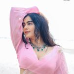 Adah Sharma Instagram - Whether you like it or not, Adah Sharma (@adah_ki_adah) will always like to be unabashedly herself. This beautiful non conformist was criticised for looking “too Indian”, and her “thick eyebrows”. But she detested fitting in. ‘I’m glad there are so many who like me the way I am, but there will always be some people who’ll dismiss you. They will find a reason to. You need to grow above all that,” she says. Adah gives you summer wedding style goals as she shoots with HT City Showstoppers by the beach, celebrating her soft, feminine side in a pink chiffon saree and sea green sharara. Styling and Direction: Shara Ashraf (@sharaashraf) Photos: Smriti Jha (@photographsbysmriti) Hair and Makeup: Snehal Chandorkar (@snehal_uk) Production: Shweta Sunny (@shweta__sunny) & Zahera Kayanat (@kayanaaaaat) Outfit: Saree - Summer by Priyanka Gupta (@summerbypriyankagupta), Blouse - ashagautam (@ashagautamofficial) & Sharara - Reynu Tandon (@reynutaandon) Location courtesy: Novotel Juhu Mumbai (@novotel_juhu) Special Thanks to team Adah Sharma: Business Manager: Asira (@asira.09) Spot Boy: Jagat Padam Singh (@jagats38) Artist Management: Namita Rajhans (@namita_rajhans_), Shimmer Entertainment (@shimmerentertainment) #adahsharma #adah #adahkiadah #retro #retrobollywood #bollywoodglam #glam #bollywood #retrobollywoodstyle #retrofashion #fashion #fashiongram #festiveseason #festivewear #festivecollection #festivevibes #festivefashion #weddingseason #weddinginspiration #weddingwear #sharara #htcityshowstoppers @adah._sharma_fan_club @adahsharma_heart @adahsharma_fans @adahsharma_fanclub @adahsharma.love