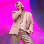 Adam Lambert Instagram - Watch #CapitalSTB on ITV1, ITVX and STV tonight at 7pm and catch my performance of You Make Me Feel (Mighty Real) 💋