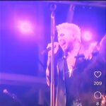 Adam Lambert Instagram - Thanks @beverleyknight for inviting me to join you at Mighty Hoopla for this song! ❤️