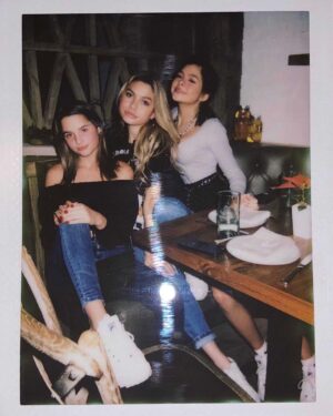 Addison Riecke Instagram - 🤠chicken