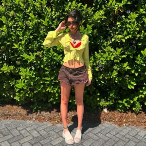 Addison Riecke Instagram - 🫧🍓
