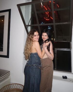 Addison Riecke Instagram - HAPPY 20TH !! Luv u 4ever