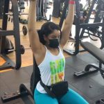Adesua Etomi-Wellington Instagram - Let's go 💪🏽 🎥 @24strong_ my trainer and yoda If you haven't been following my workouts here on instagram, welcome🥰