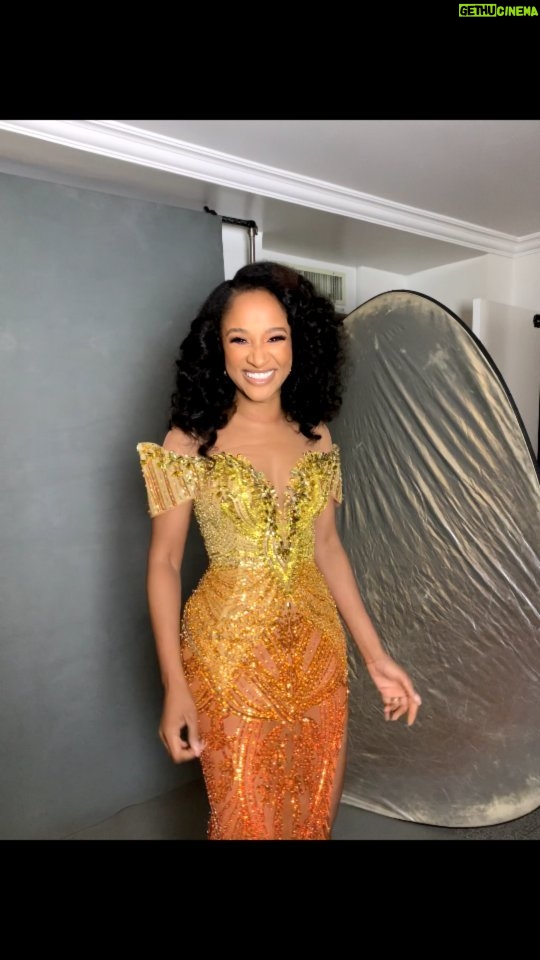 Adesua Etomi-Wellington - 133.6K Likes - MAGIC
Gorg Make up:@t.alamodebeauty
Gorg dress: @matopeda.atelier
Gorg Hair : @inudidit1
#echoke #chokentit? #stolethatfrommycommentsection #itsminenow #lol