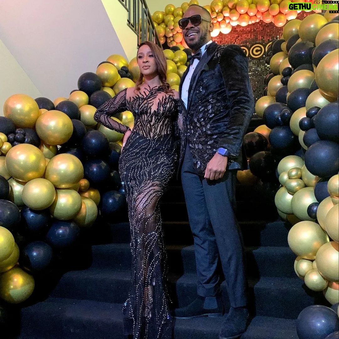 Adesua Etomi-Wellington Instagram - Meet your hosts for the AMVCA nominees gala. We are bringing love, light amd positive energy to the room. @matopeda.atelier for life. See how my mesh blends into my skin Make up @t.alamodebeauty #AMVCA8