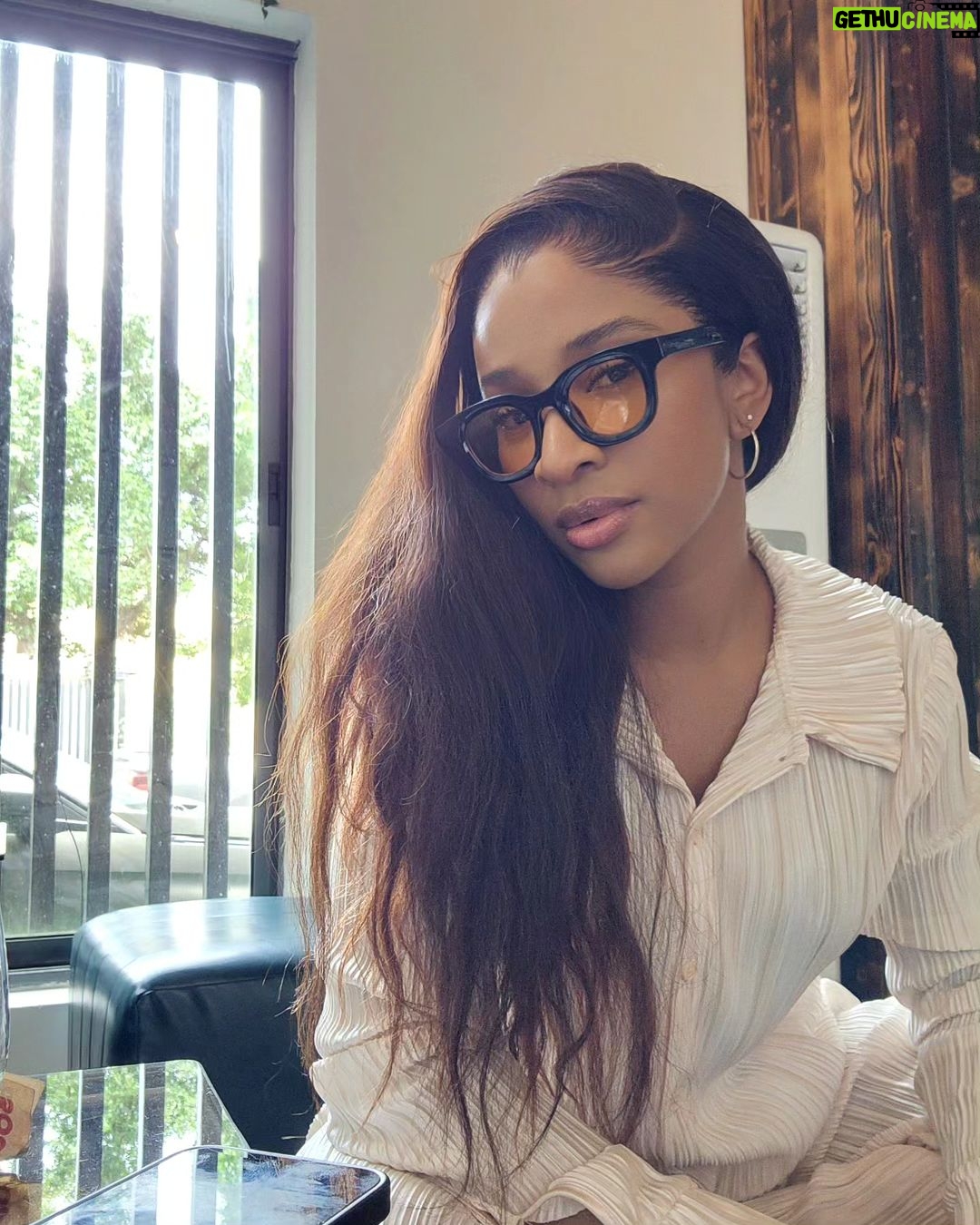 Adesua Etomi-Wellington - 184.5K Likes - Doctor Susu 🤓