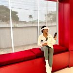 Adesua Etomi-Wellington Instagram - One thing you can be sure about in this photo? I'm not reading anything on my phone 🤣 #aetheticallypleasingsusu #packagedwithGodsglory